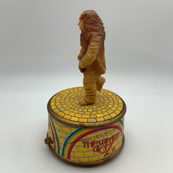Vintage Enesco The Wizard of Oz Cowardly Lion Music Box NOT Working - Picture 4 of 10